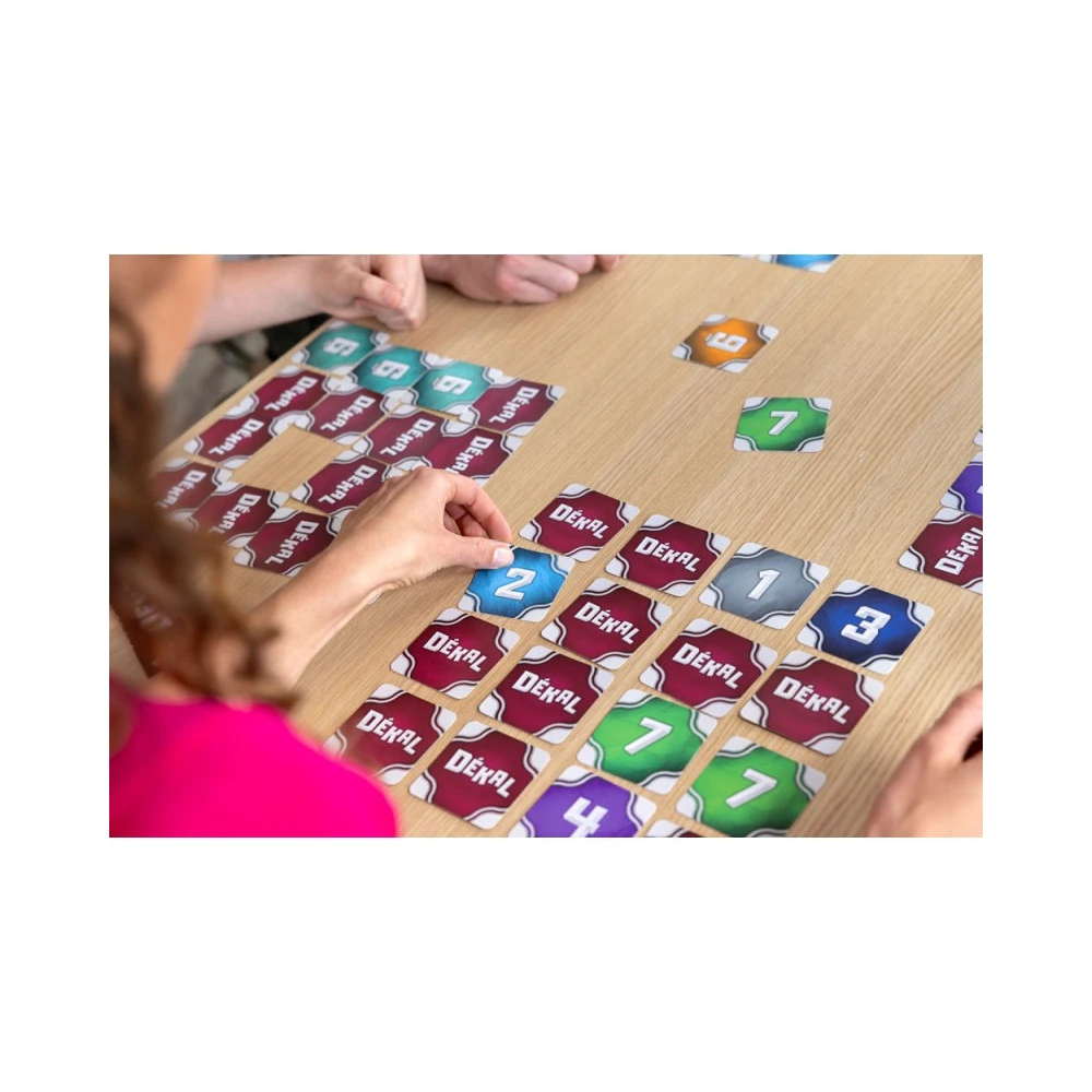 Dekal - Gigamic 3 Dekal - Gigamic