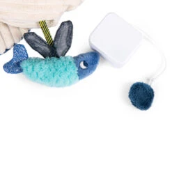 Baleine Musicale, Les Aventures De Paulie - Moulin Roty -Jouets Éducatifs Boutique mr676042 baleine musicale 2